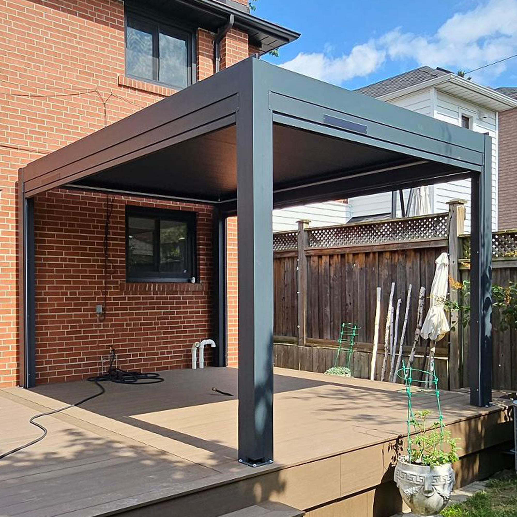 EGHUUN Pergola Mezzo, Louvered Roof, Electric and Remote Controlled - Image 10