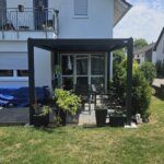 EGHUUN Pergola Piano, Louvered Roof, Manual Control (Crank) photo review