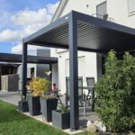 EGHUUN Pergola Piano, Louvered Roof, Manual Control (Crank) photo review